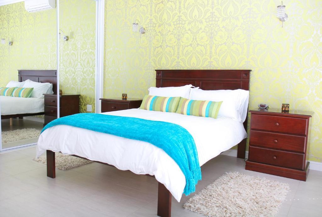 Gordon'S Bay Luxury Apartments Room photo