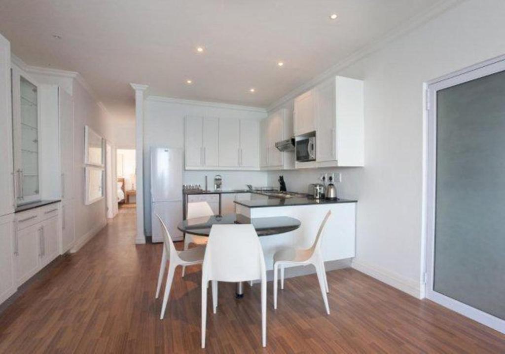Gordon'S Bay Luxury Apartments Room photo