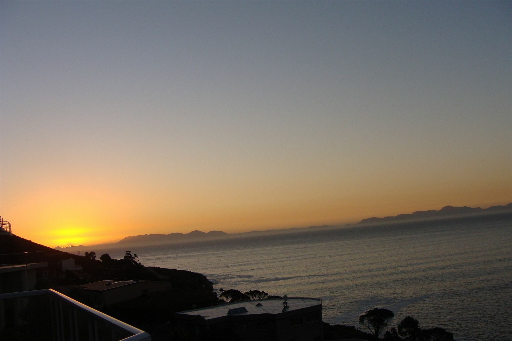 Gordon'S Bay Luxury Apartments Exterior photo