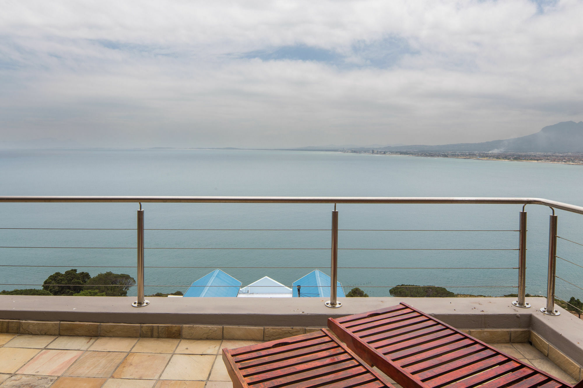 Gordon'S Bay Luxury Apartments Exterior photo