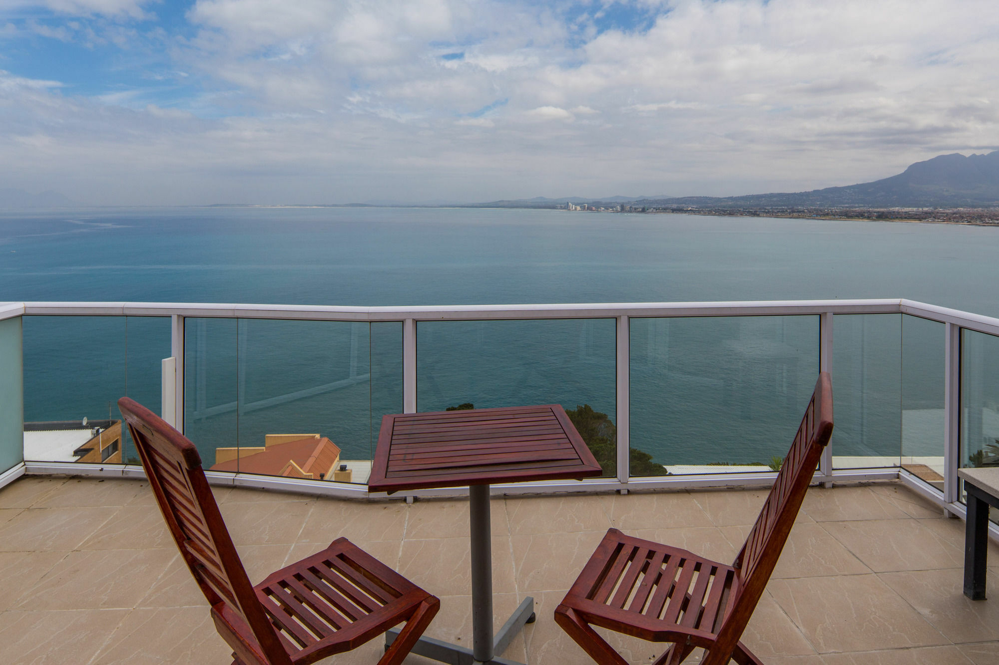 Gordon'S Bay Luxury Apartments Exterior photo